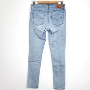 Levi's Women's Denim 711 Skinny Light Wash  Blue Jeans Size W26 L 28